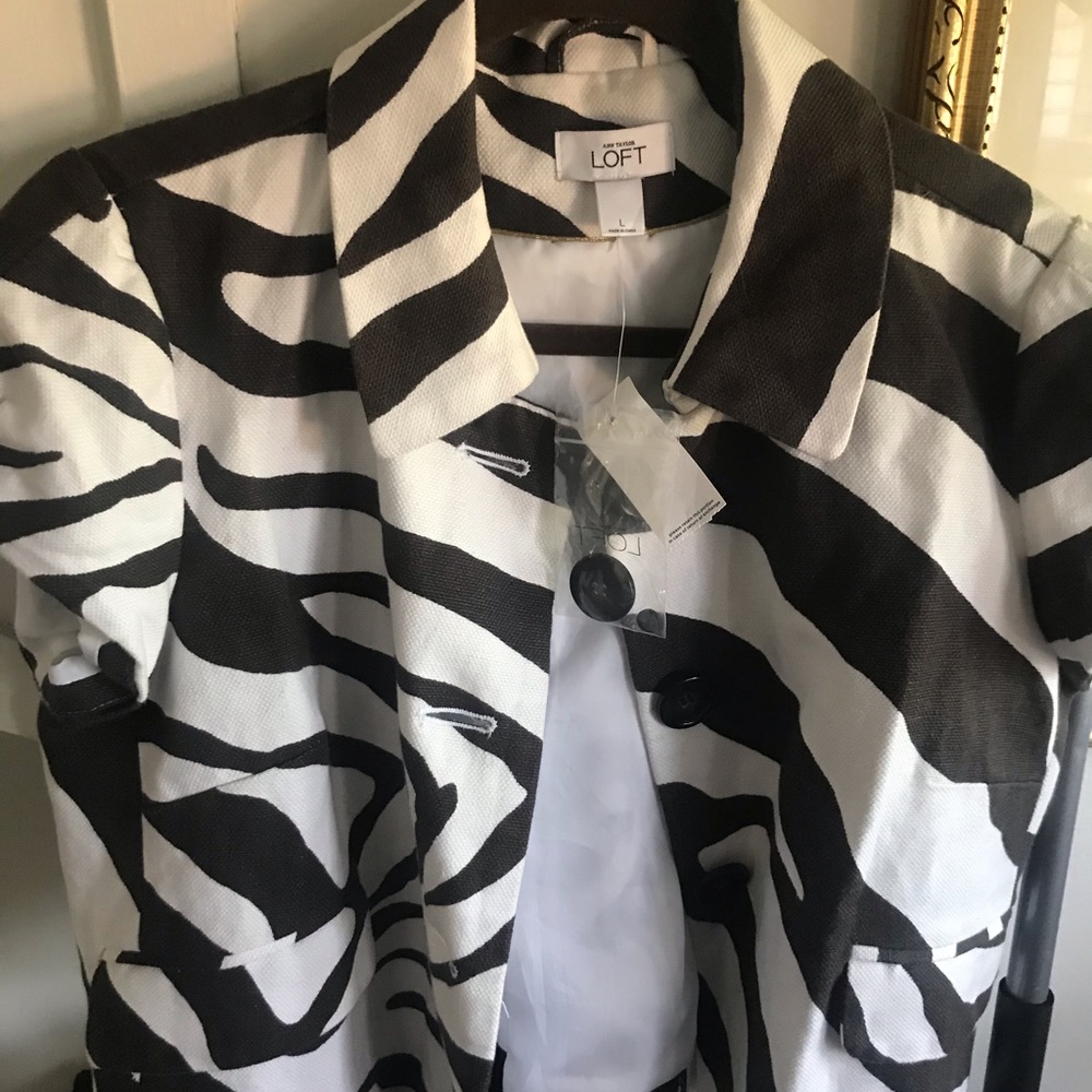 Jacket - Picture 13 of 13